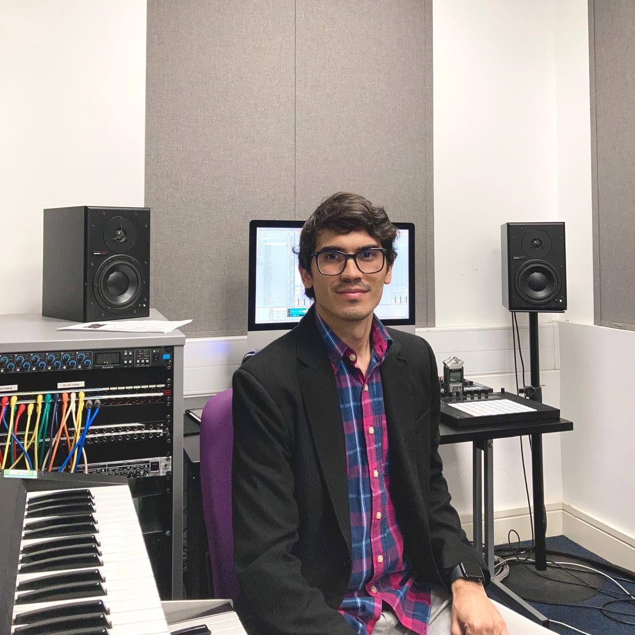 PHOTO-2025-12-20-09-27-03