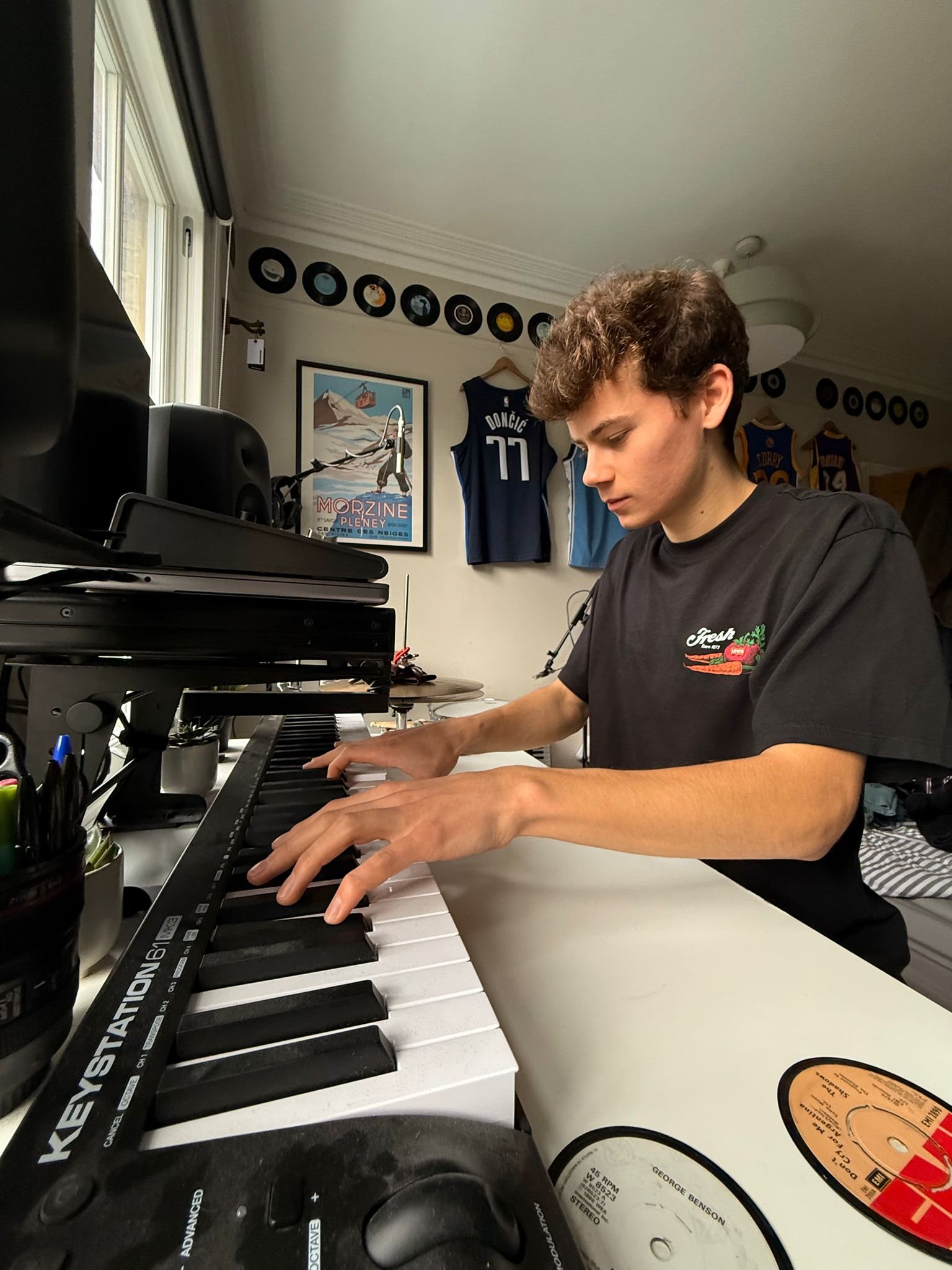 dbb640e8-86bc-44f3-bc03-5fe470a38633